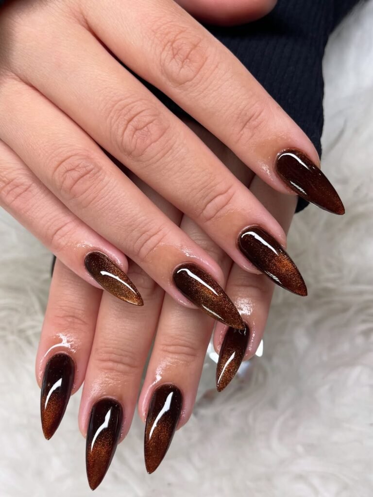 Chocolate Cat-Eye Glow