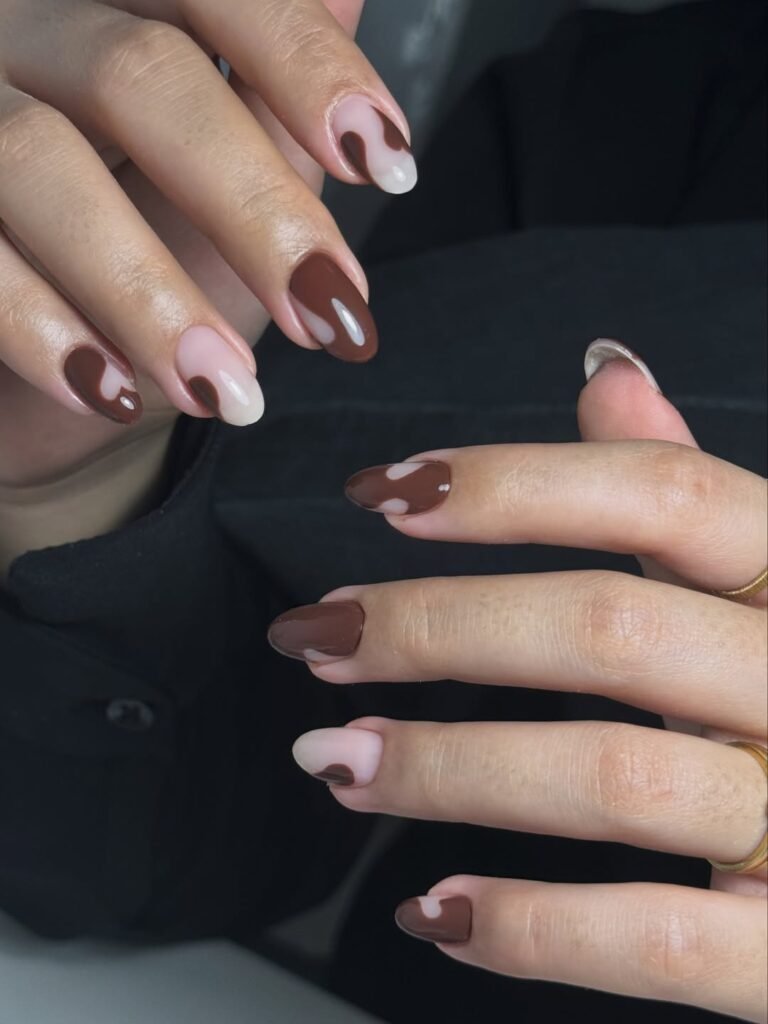 Chocolate Drip Curves