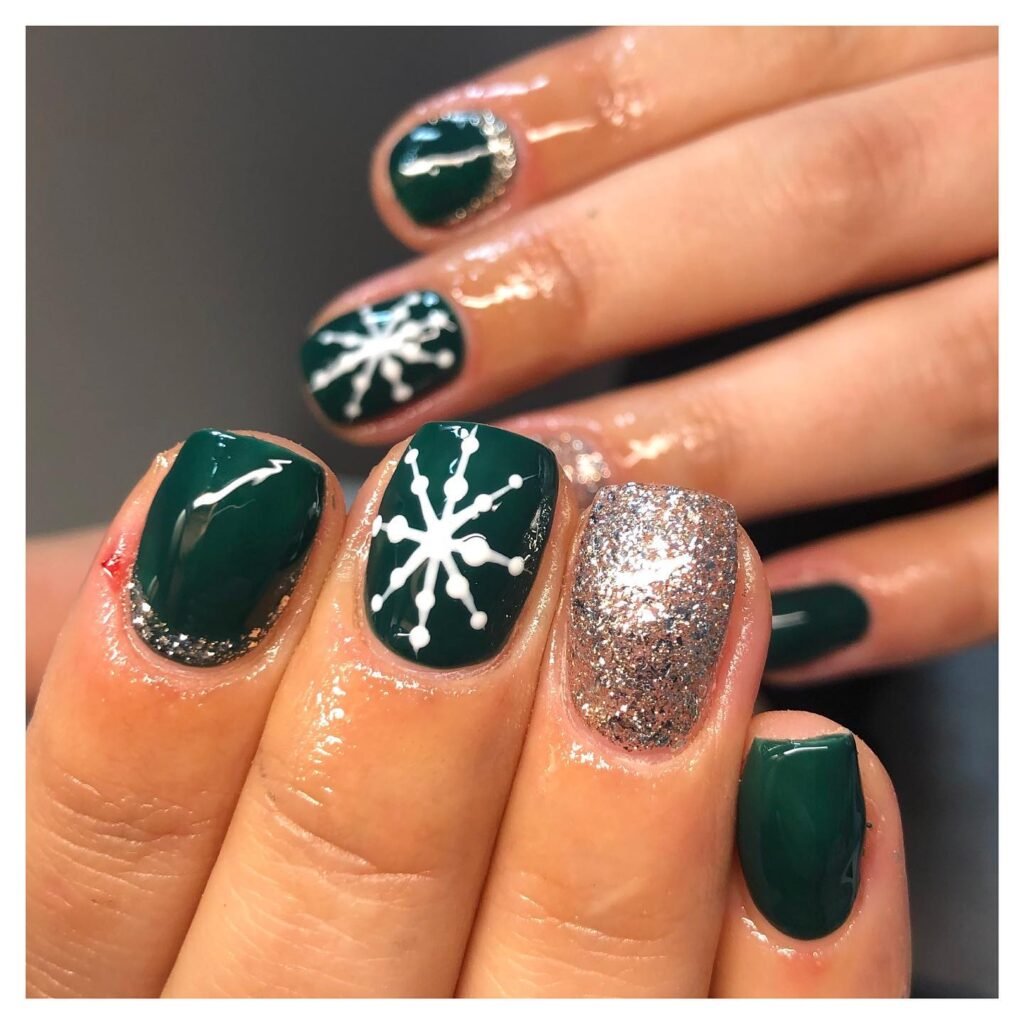  Green Glitter Snowflakes