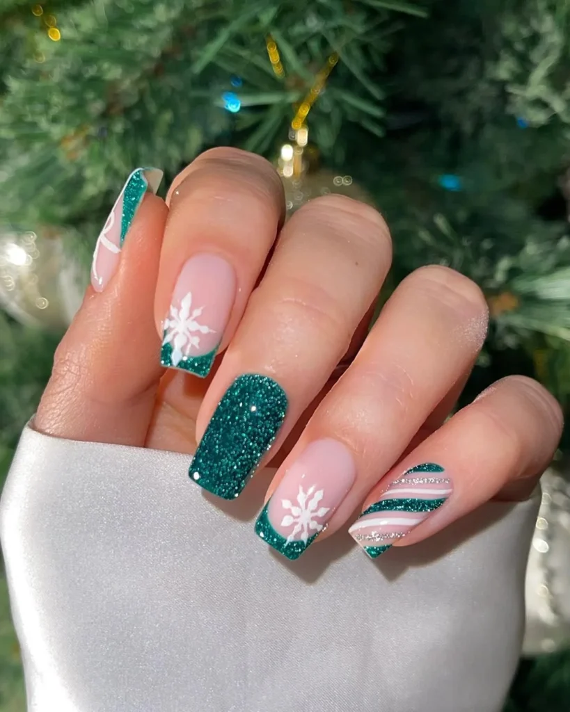  Green Snowflake Sparkle