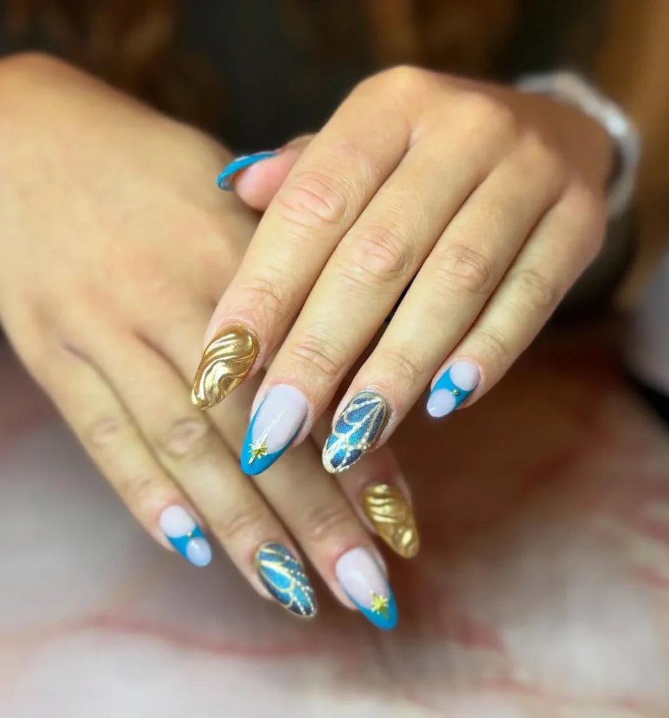  Soft Blue Floral Nails
