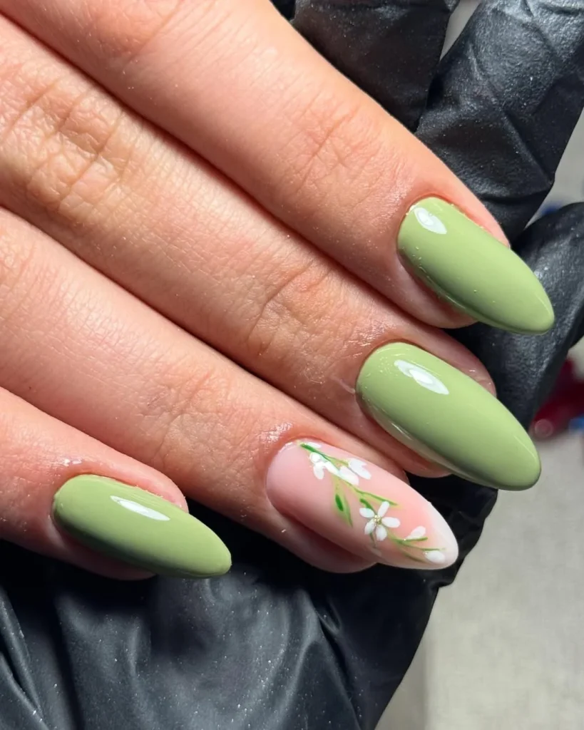 Sage Floral Accent