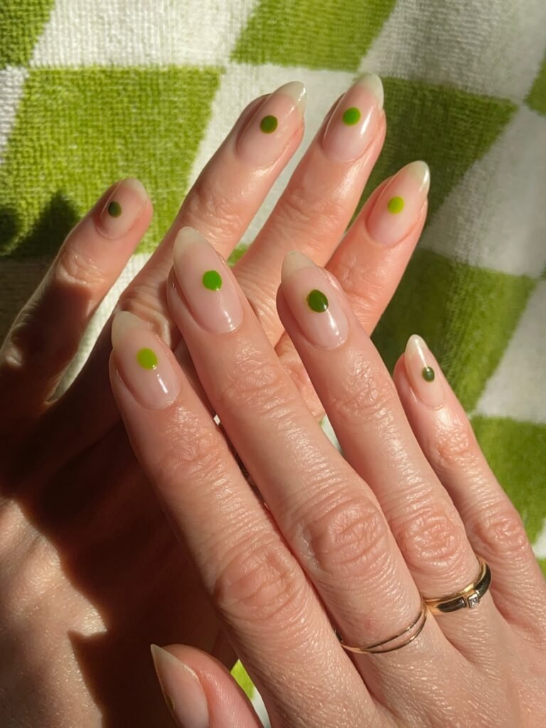 Green Dot Accents