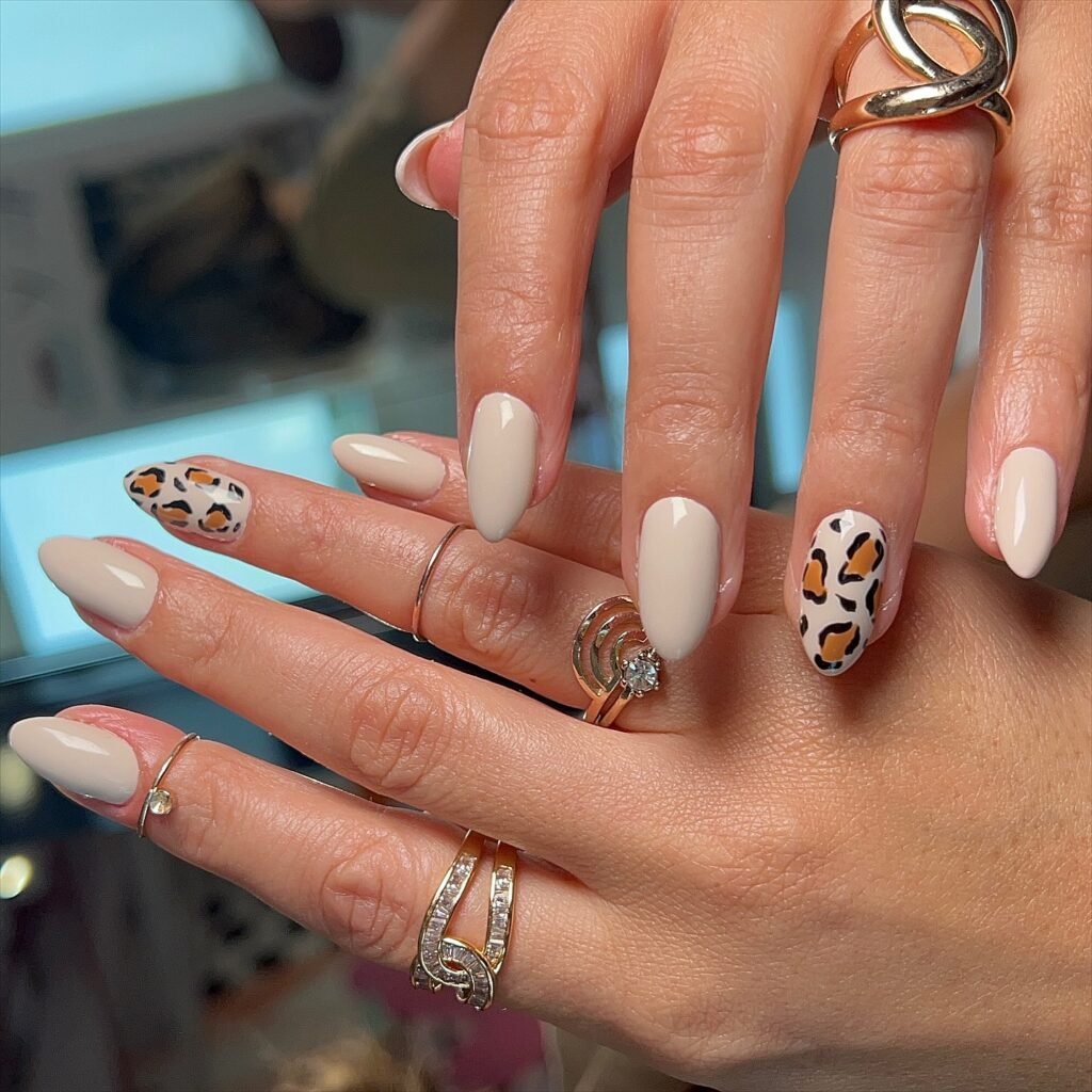 Leopard Accent Almonds