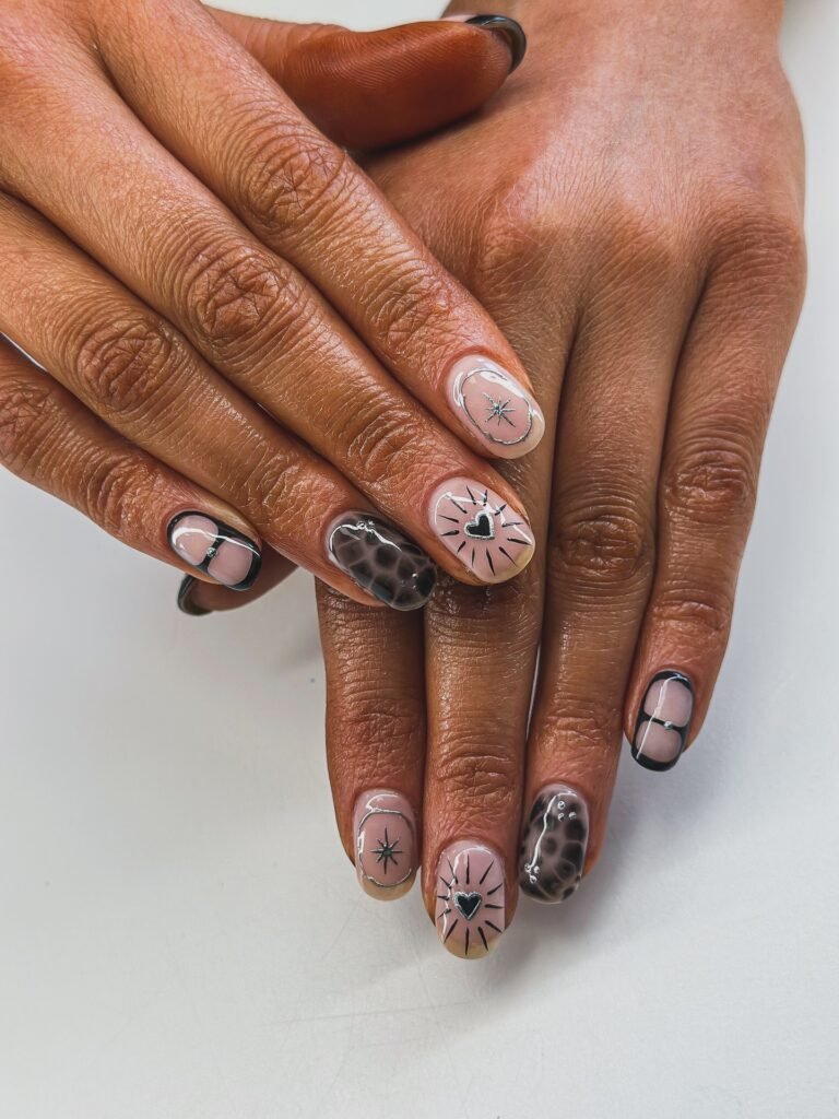 Modern Black Accents