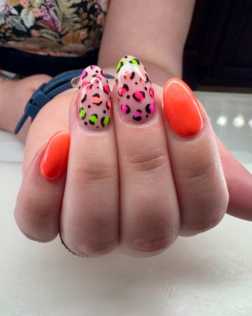 Neon Leopard Pop