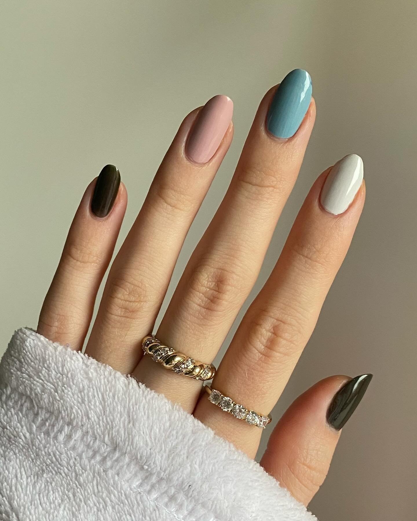 Neutral Nail Ideas