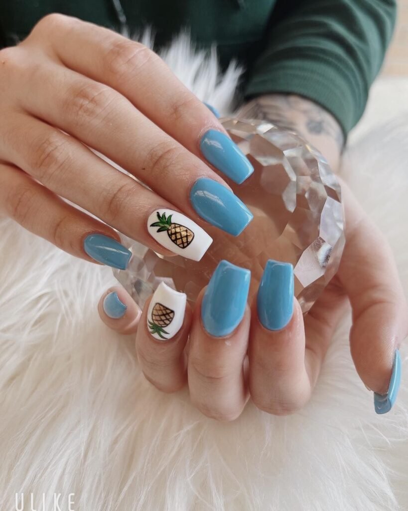 Sky Blue Pineapple Accent