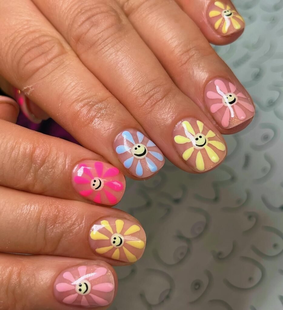 Smiley Daisy Nails