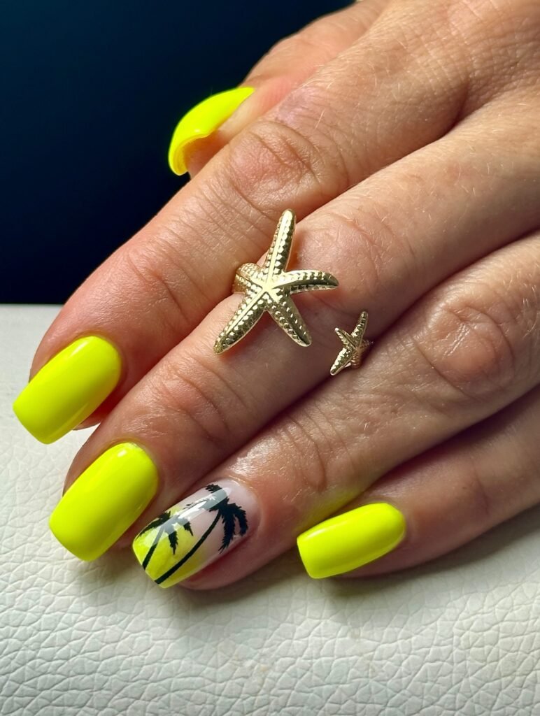  Yellow Palm Accent