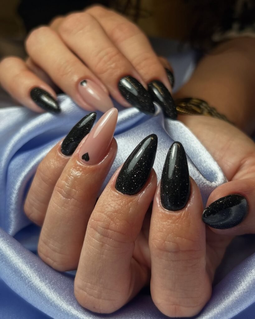 Minimal Black Sparkle Almond